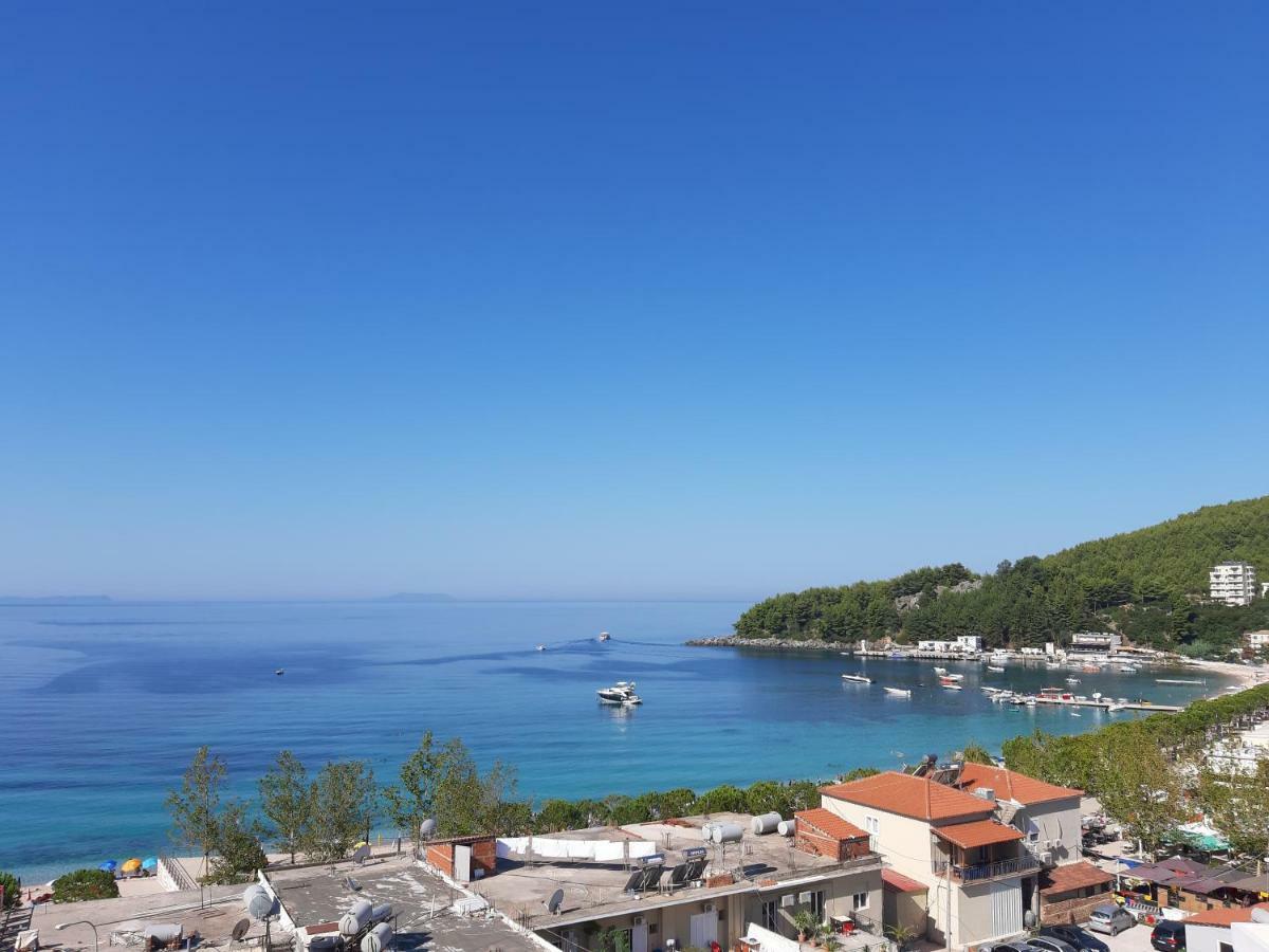 Adriana Apartments Himare Exteriör bild